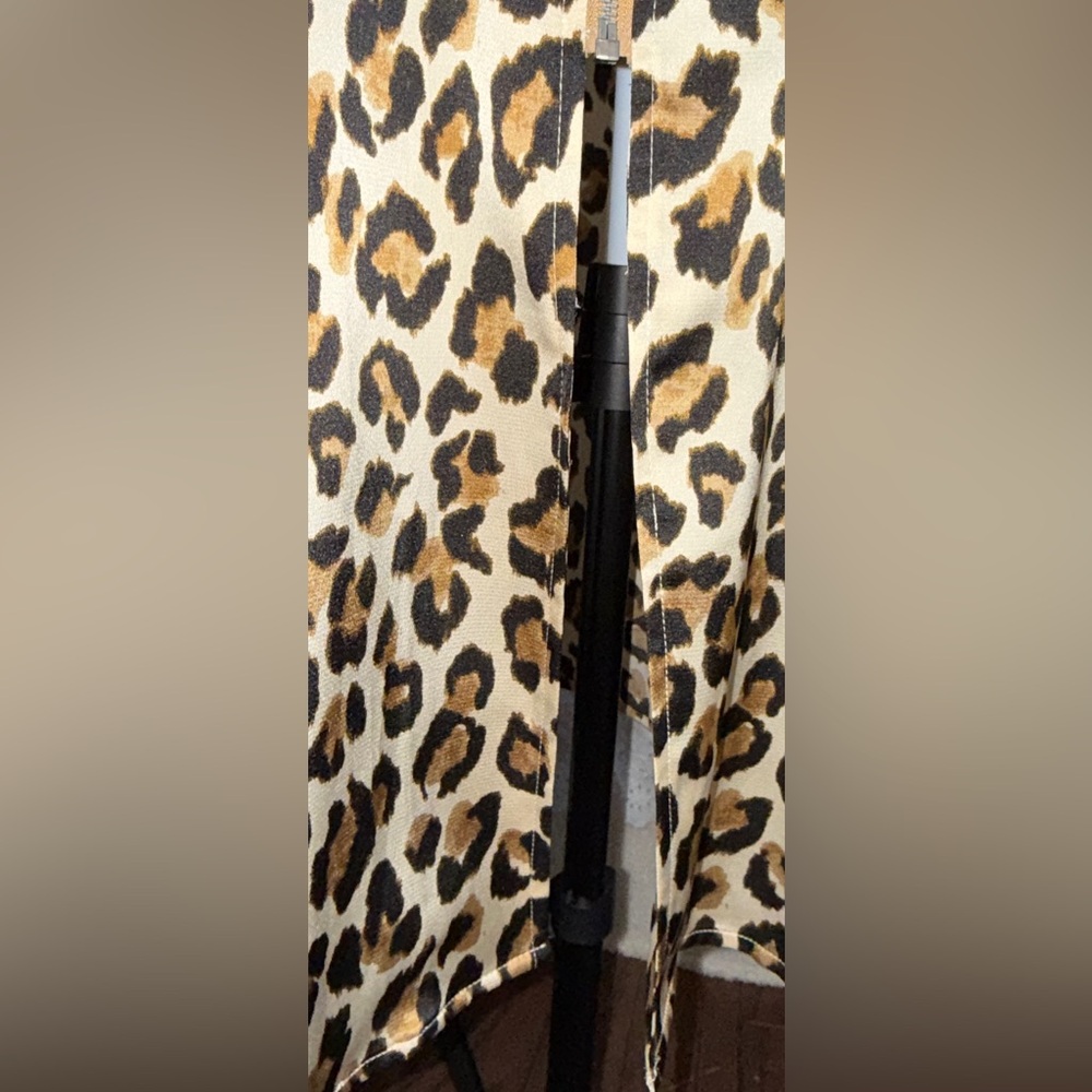JODIFL SAMPLE piece Leopard Print Midi Dress NWOT best fits Small - Picture 9 of 9